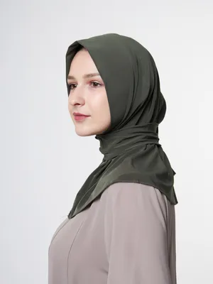 Красивые Мусульманки Никабом Карикатура Исламских Женщин Никабе Векторное  изображение ©meenstockphoto@gmail.com 364163306