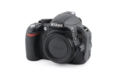 Closeup of a Nikon D3100 DSLR camera Stock Photo - Alamy
