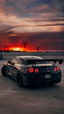 Skyline gtr hi-res stock photography and images - Alamy