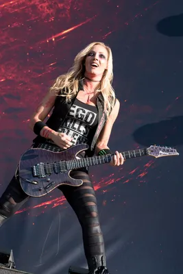 Nita Strauss - Just finished a really awesome photo shoot... | Facebook