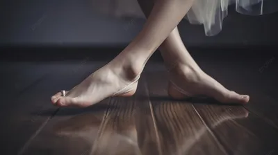 Волочкова показала «пальцы балерины» на своих ногах - МК