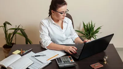 5 вакансий: кем может работать бухгалтер