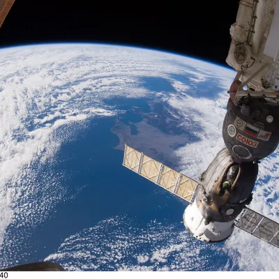 Международный день полёта человека в космос, День Космонавтики: Стихи о  космосе и космонавтах