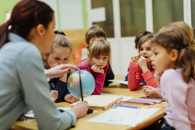 Минобразования Азербайджана: ученики школ-шестидневок пойдут на уроки 7  ноября - 31.10.2022, Sputnik Азербайджан
