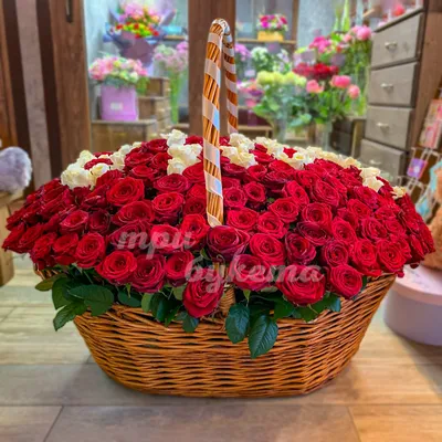Букет из 25 красных и белых роз Эквадор» - купить в Мытищах за 5 900 руб