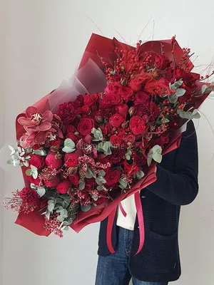 Big Red'' - Огромный букет цветов «BuketOnline»