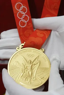 МОК дал, МОК взял: как атлеты лишались олимпийских медалей из-за допинга —  РБК