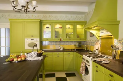 Оливковые обои на кухне - 70 фото