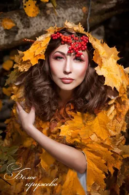 Осенняя Женщина Мода Портрет Осень Фотография, картинки, изображения и  сток-фотография без роялти. Image 15892344