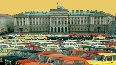Патриотизм на колёсах: чиновников пересадят на российские авто