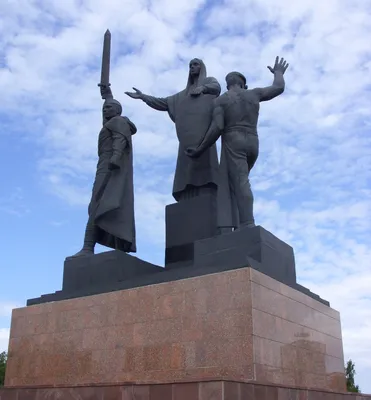 Памятник воинам, защитникам и освободителям города Смоленска, Смоленск:  лучшие советы перед посещением - Tripadvisor