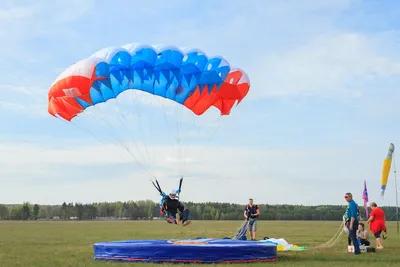 Парашютный спорт - Гродненский аэроклуб