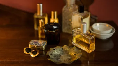 Фото: Etib Parfum, магазин парфюмерии и косметики, ул. Москатова, 15А,  Таганрог — Яндекс Карты