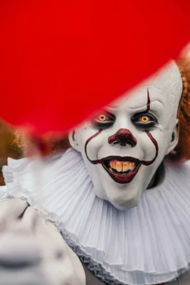 В сиквеле «Оно» клоун Пеннивайз будет «злее и страшнее» — Новости на  Кинопоиске