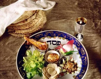 Баранья косточка и много мацы. Как отмечают еврейский праздник Песах |  Кухни мира | Кухня | Аргументы и Факты