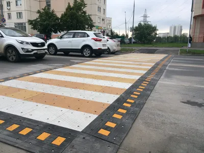 Действителен ли пешеходный переход без дорожных знаков