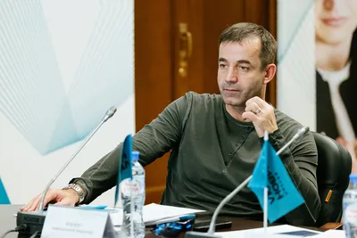 Певцов призвал отменить концерты Киркорова в Крыму: Музыка: Культура:  Lenta.ru