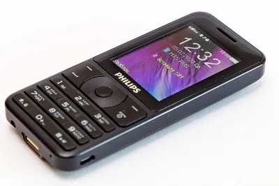 Мобильный телефон Philips Xenium E2601 синий (cte2601bu/00) — купить по  доступной цене в интернет-магазине «Позитроника» | 1811796