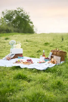 10 British Picnic Recipes for Outdoor... | Great British Food Awards