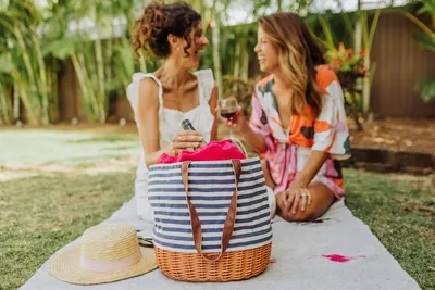 The Most Romantic Picnic Ideas for a Lockdown Valentine's Day - Grant's  Bakery
