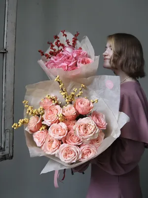 Кустовые пионовидные розы 15 шт купить в Саратове недорого