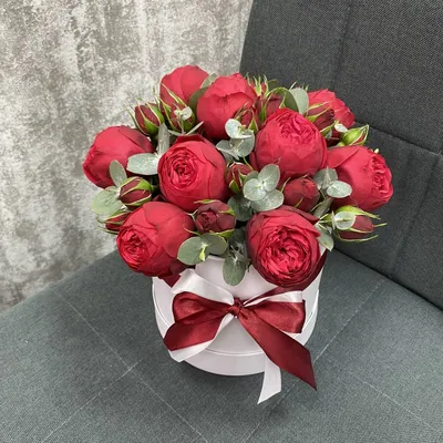 Сладкие мысли: пионовидные розы, эустома и другие цветы по цене 5139 ₽ -  купить в RoseMarkt с доставкой по Санкт-Петербургу