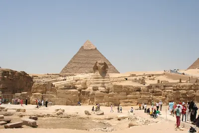 Обои на рабочий стол Египетские пирамиды ночью, при свете Луны, обои для  рабочего стола, скачать обои, обои бесплатно