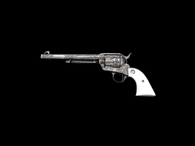 черный современный пистолет на черном фоне 9-мм пистолет Стоковое Фото -  изображение насчитывающей рука, вооружения: 228180438