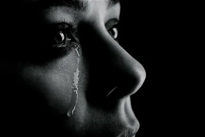 Идеи на тему «Плачущие девушки» (11) | плачущая девушка, tumblr девушки,  заплаканное лицо