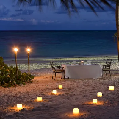 Скачать обои пляж, свечи, вечер, романтика, океан, раздел настроения в  разрешении 1024x1024
