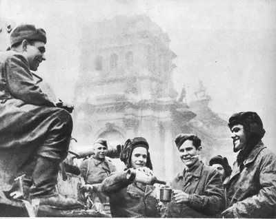 Военная техника Парада Победы 1945 г. - Республиканский Музей Боевой Славы