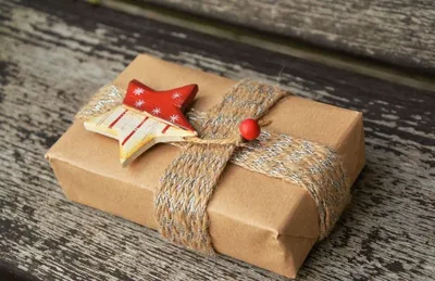 Подарок в коробке на 23 февраля, Коробочка для мужчины – заказать на  Ярмарке Мастеров – HI5L9RU | Подарочная упаковка, Москва
