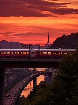 поезд едет по железнодорожному мосту на красном небе Фон Обои Изображение  для бесплатной загрузки - Pngtree