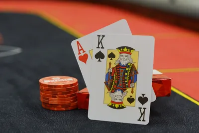 Сплит покер в Минске | Играть в Split poker в казино Невада