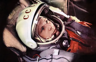 7 февраля 1984 года. Первый свободный полет человека в открытом космосе