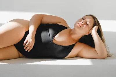 Новый тренд: толстушки выкладывают свои фото в купальнике с хэштегом  «жиркини»