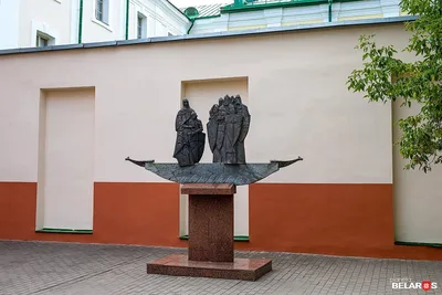 Памятник кривичам в Полоцке | Планета Беларусь