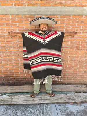 Short Berber Poncho for Men / Hemp – ChintamaniAlchemi