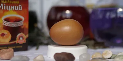 Готовимся к Пасхе: можно ли красить яйца лаком для ногтей? | theGirl