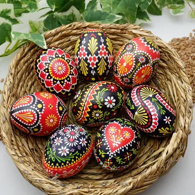 Зачем нужно красить яйца и почему четверг – Чистый. Значение пасхальных  традиций - Киев Vgorode.ua