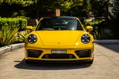 Самый легкий и драйверский Porsche 911 покажут 8 июня — Motor