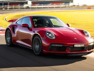 Обновленный Porsche 911 GTS заметили на дорожных испытаниях — фото -  Срочные новости Узбекистана: Repost.uz