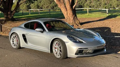 Porsche 911 08/2023