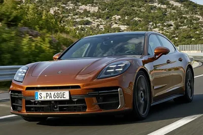 У нового Porsche Panamera Turbo появилась «золотая» версия для Китая -  читайте в разделе Новости в Журнале Авто.ру