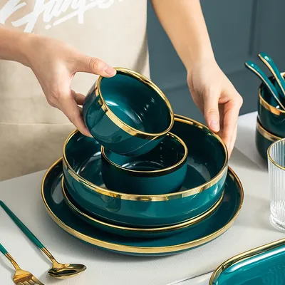 ⚜️𝑵𝑬𝑾 𝑪𝑶𝑳𝑳𝑬𝑪𝑻𝑰𝑶𝑵⚜️ Стильная, красивая посуда говорит об  изысканном вкусе хозяйки этого дома ✨👌🏼 Ведь не только вкусные блюда и  изысканные… | Instagram