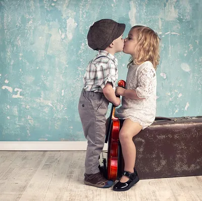 Раскрыт секрет, как снимают поцелуи в кино | 25.08.2023 | Владимир -  БезФормата
