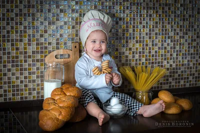 Малыш поварёнок Stock Photo | Adobe Stock