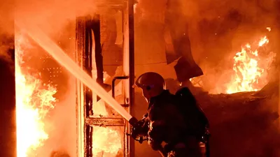 МЧС тушит крупный пожар на ТЭЦ-9 в Перми