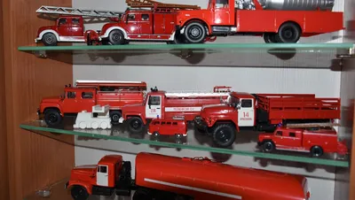 Пять новых пожарных автомобилей поступило на вооружение кемеровских  огнеборцев - Новости - МЧС России