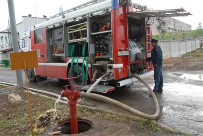 14 новых пожарных машин переданы подразделениям пожарной охраны на  освобожденных землях Азербайджана